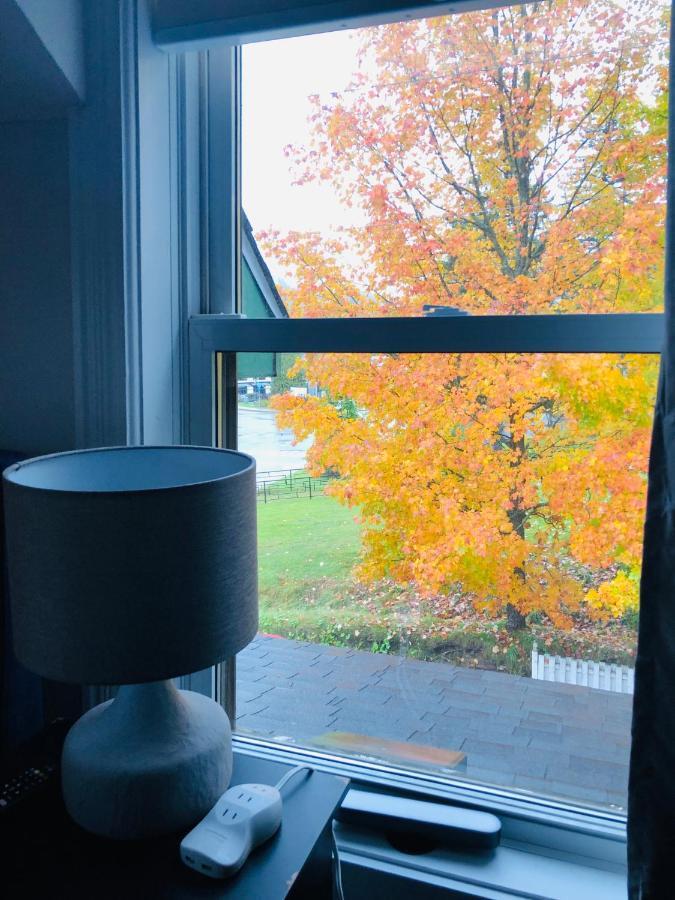Le « Lake View » De La Suite North Hatley Buitenkant foto